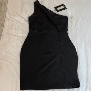Pretty little thing black one shoulder mini dress